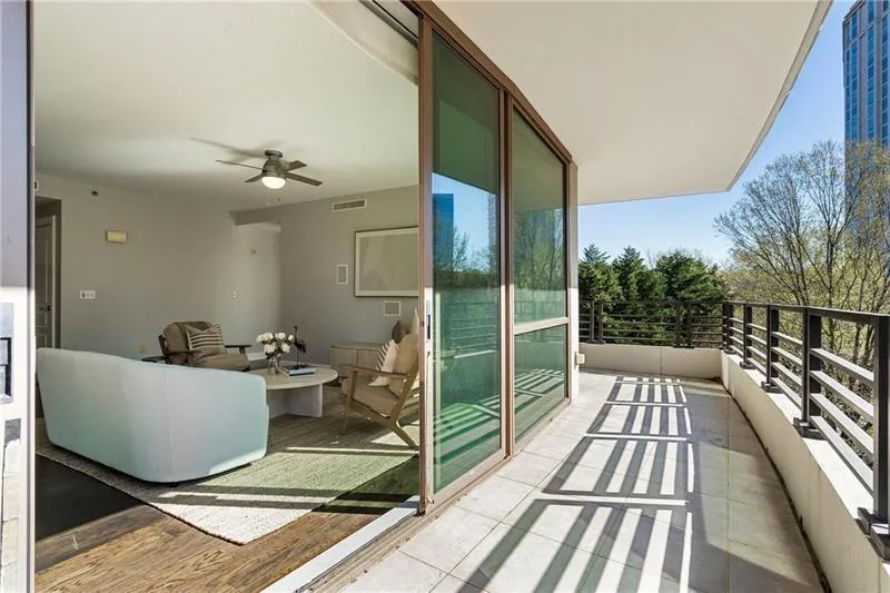 700 Park Regency Place Ne Unit 803, Atlanta, Georgia 30326, 2 Bedrooms Bedrooms, ,2 BathroomsBathrooms,Residential,For Sale,700 Park Regency Place Ne Unit 803,7546740