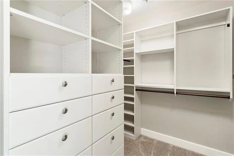 700 Park Regency Place Ne Unit 803, Atlanta, Georgia 30326, 2 Bedrooms Bedrooms, ,2 BathroomsBathrooms,Residential,For Sale,700 Park Regency Place Ne Unit 803,7546740
