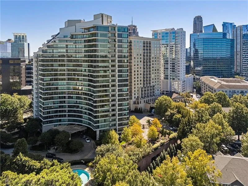 700 Park Regency Place Ne Unit 803, Atlanta, Georgia 30326, 2 Bedrooms Bedrooms, ,2 BathroomsBathrooms,Residential,For Sale,700 Park Regency Place Ne Unit 803,7546740