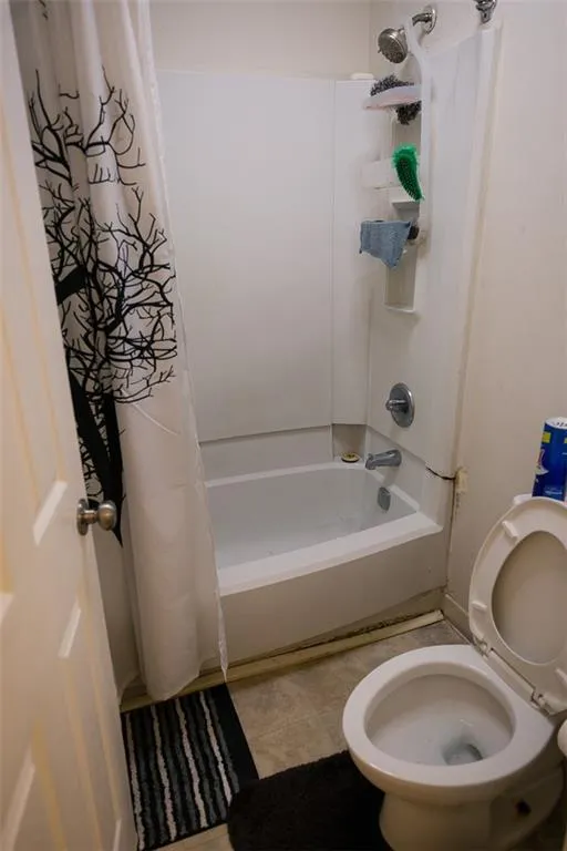 1604 Wingate Way, Sandy Springs, Georgia 30350, 1 Bedroom Bedrooms, ,1 BathroomBathrooms,Residential,Sold,1604 Wingate Way,6777638