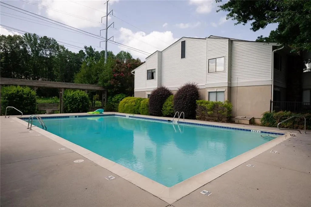 1604 Wingate Way, Sandy Springs, Georgia 30350, 1 Bedroom Bedrooms, ,1 BathroomBathrooms,Residential,Sold,1604 Wingate Way,6777638