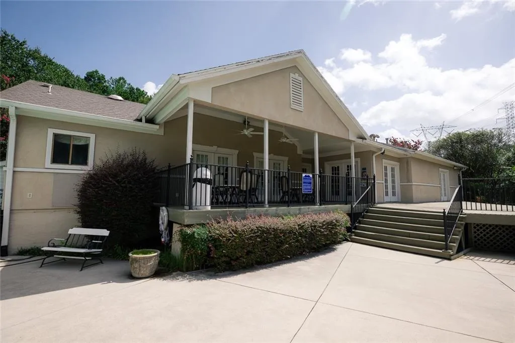1604 Wingate Way, Sandy Springs, Georgia 30350, 1 Bedroom Bedrooms, ,1 BathroomBathrooms,Residential,Sold,1604 Wingate Way,6777638