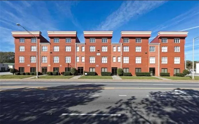 2465 Main Street Unit 302, East Point, Georgia 30344