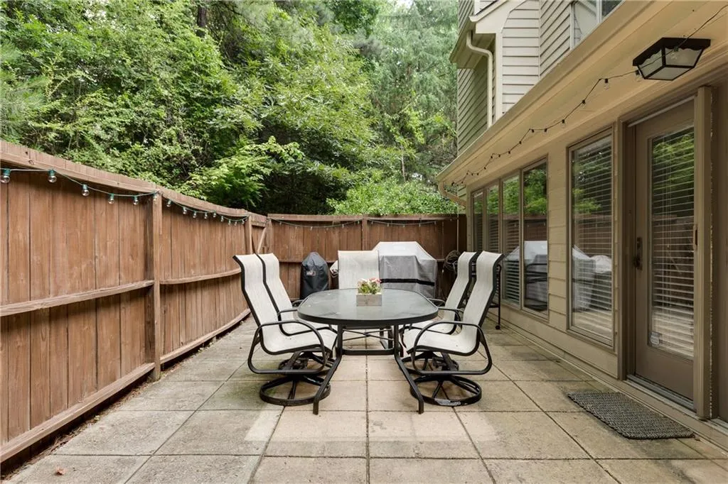 4 Westfair Court, Atlanta, Georgia 30328, 3 Bedrooms Bedrooms, ,2 BathroomsBathrooms,Residential,Sold,4 Westfair Court,6022063