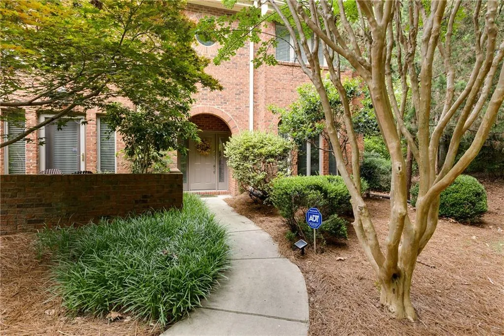 4 Westfair Court, Atlanta, Georgia 30328, 3 Bedrooms Bedrooms, ,2 BathroomsBathrooms,Residential,Sold,4 Westfair Court,6022063