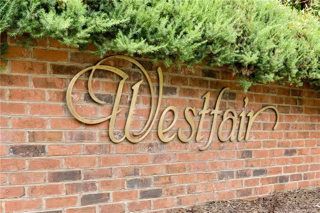 4 Westfair Court, Atlanta, Georgia 30328, 3 Bedrooms Bedrooms, ,2 BathroomsBathrooms,Residential,Sold,4 Westfair Court,6022063