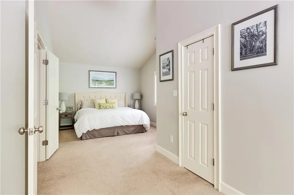 4 Westfair Court, Atlanta, Georgia 30328, 3 Bedrooms Bedrooms, ,2 BathroomsBathrooms,Residential,Sold,4 Westfair Court,6022063