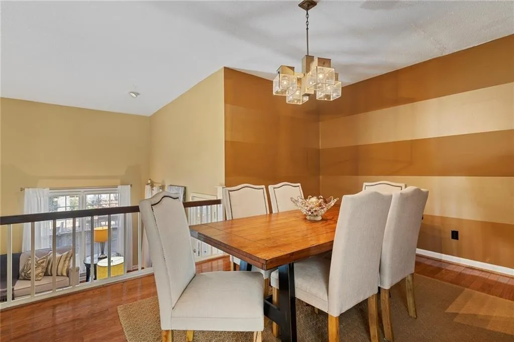 501 Brandywine Circle, Sandy Springs, Georgia 30350, 3 Bedrooms Bedrooms, ,2 BathroomsBathrooms,Residential,Sold,501 Brandywine Circle,6849930