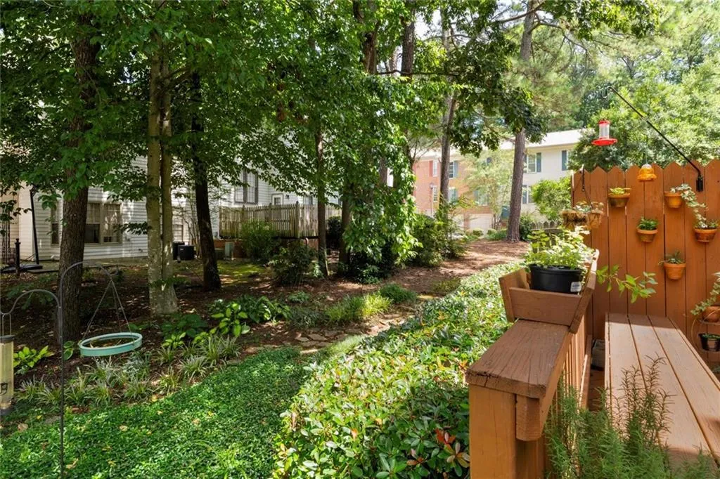 501 Brandywine Circle, Sandy Springs, Georgia 30350, 3 Bedrooms Bedrooms, ,2 BathroomsBathrooms,Residential,Sold,501 Brandywine Circle,6849930