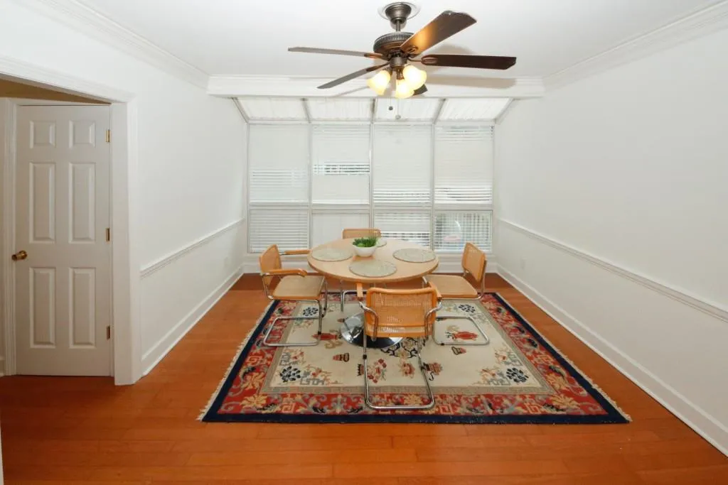 33 Mount Vernon Circle, Sandy Springs, Georgia 30338, 2 Bedrooms Bedrooms, ,2 BathroomsBathrooms,Residential,Sold,33 Mount Vernon Circle,7162996