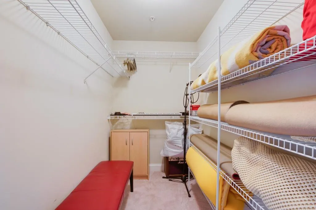 218 Le Gran View, Atlanta, Georgia 30328, 2 Bedrooms Bedrooms, ,2 BathroomsBathrooms,Residential,Sold,218 Le Gran View,6776364