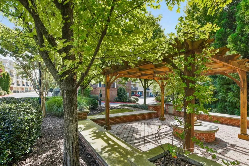 218 Le Gran View, Atlanta, Georgia 30328, 2 Bedrooms Bedrooms, ,2 BathroomsBathrooms,Residential,Sold,218 Le Gran View,6776364