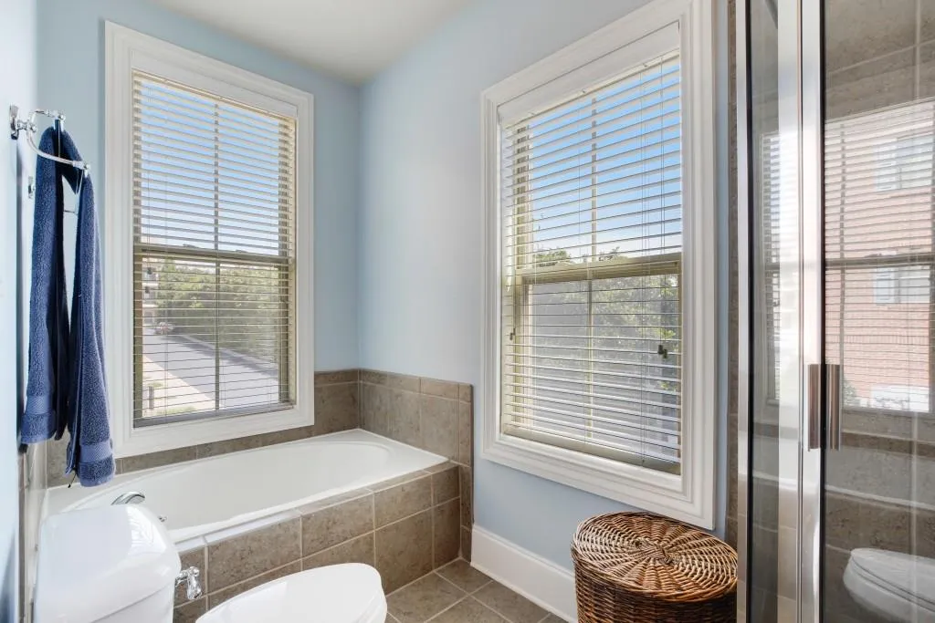 218 Le Gran View, Atlanta, Georgia 30328, 2 Bedrooms Bedrooms, ,2 BathroomsBathrooms,Residential,Sold,218 Le Gran View,6776364