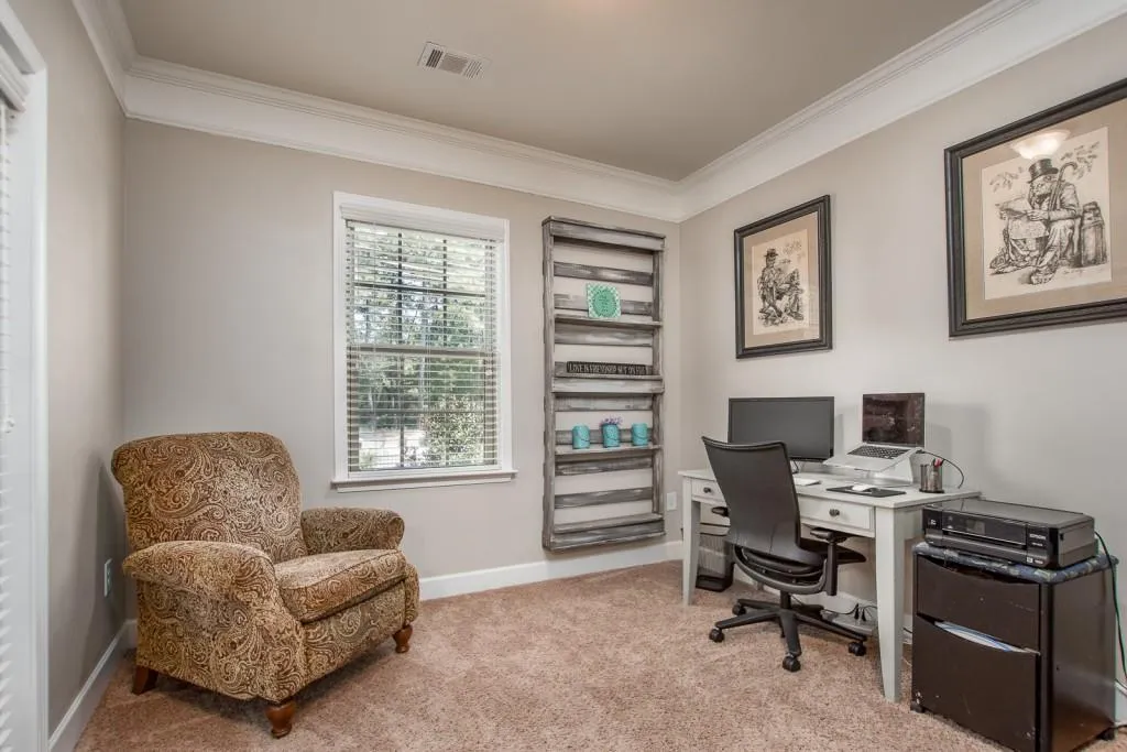 124 Barkley Lane, Sandy Springs, Georgia 30328, 3 Bedrooms Bedrooms, ,3 BathroomsBathrooms,Residential,Sold,124 Barkley Lane,5905276