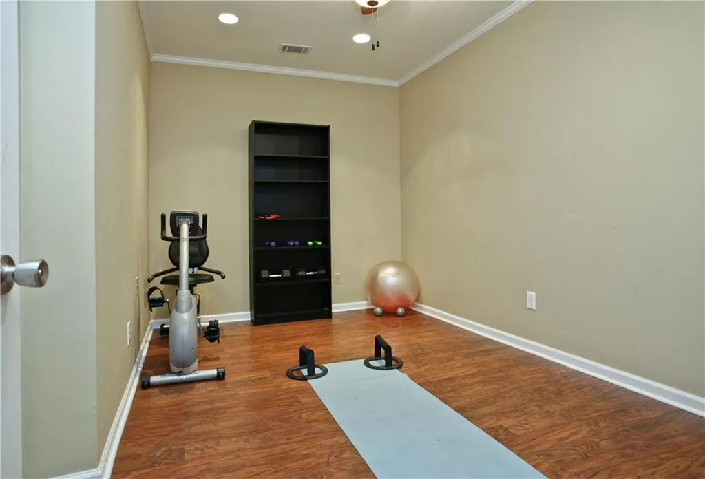 5025 Oak Bluff Court, Sandy Springs, Georgia 30350, 6 Bedrooms Bedrooms, ,4 BathroomsBathrooms,Residential,Sold,5025 Oak Bluff Court,6049727