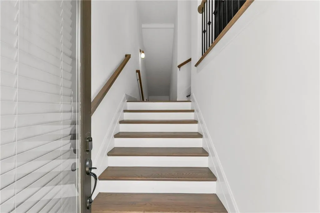 3188 Sonnet Walk, Atlanta, Georgia 30339, 4 Bedrooms Bedrooms, 0 ,4 BathroomsBathrooms,Residential,For Sale,3188 Sonnet Walk,7740002