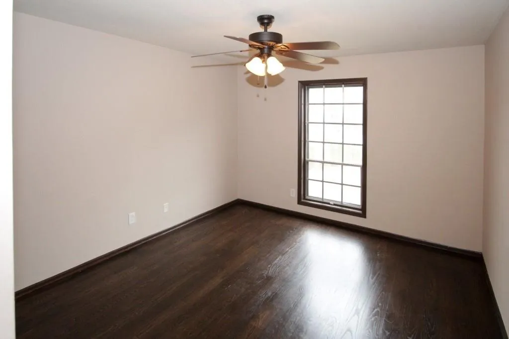 6851 Roswell Road Unit D-11, Sandy Springs, Georgia 30328, 3 Bedrooms Bedrooms, ,2 BathroomsBathrooms,Residential,Sold,6851 Roswell Road Unit D-11,5967743