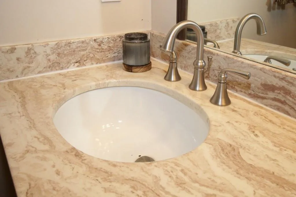 6851 Roswell Road Unit D-11, Sandy Springs, Georgia 30328, 3 Bedrooms Bedrooms, ,2 BathroomsBathrooms,Residential,Sold,6851 Roswell Road Unit D-11,5967743