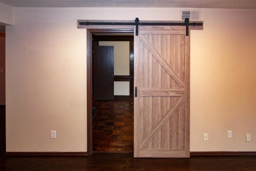 6851 Roswell Road Unit D-11, Sandy Springs, Georgia 30328, 3 Bedrooms Bedrooms, ,2 BathroomsBathrooms,Residential,Sold,6851 Roswell Road Unit D-11,5967743