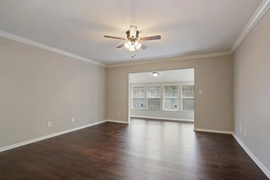 5151 Roswell Road Unit 8, Atlanta, Georgia 30342, 2 Bedrooms Bedrooms, ,2 BathroomsBathrooms,Residential,Sold,5151 Roswell Road Unit 8,6110007