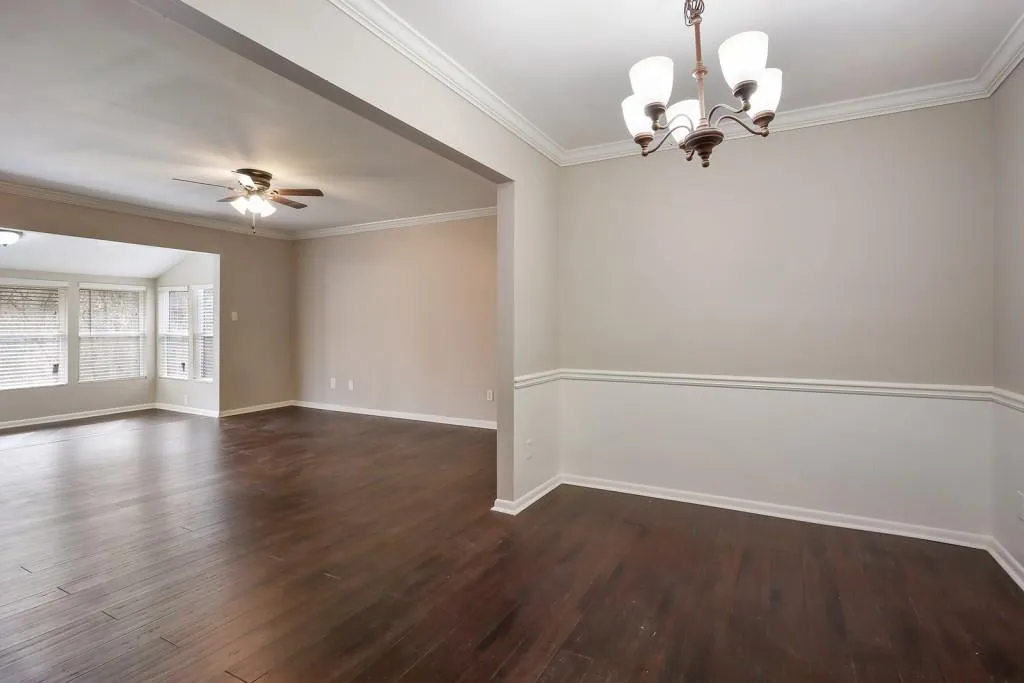 5151 Roswell Road Unit 8, Atlanta, Georgia 30342, 2 Bedrooms Bedrooms, ,2 BathroomsBathrooms,Residential,Sold,5151 Roswell Road Unit 8,6110007