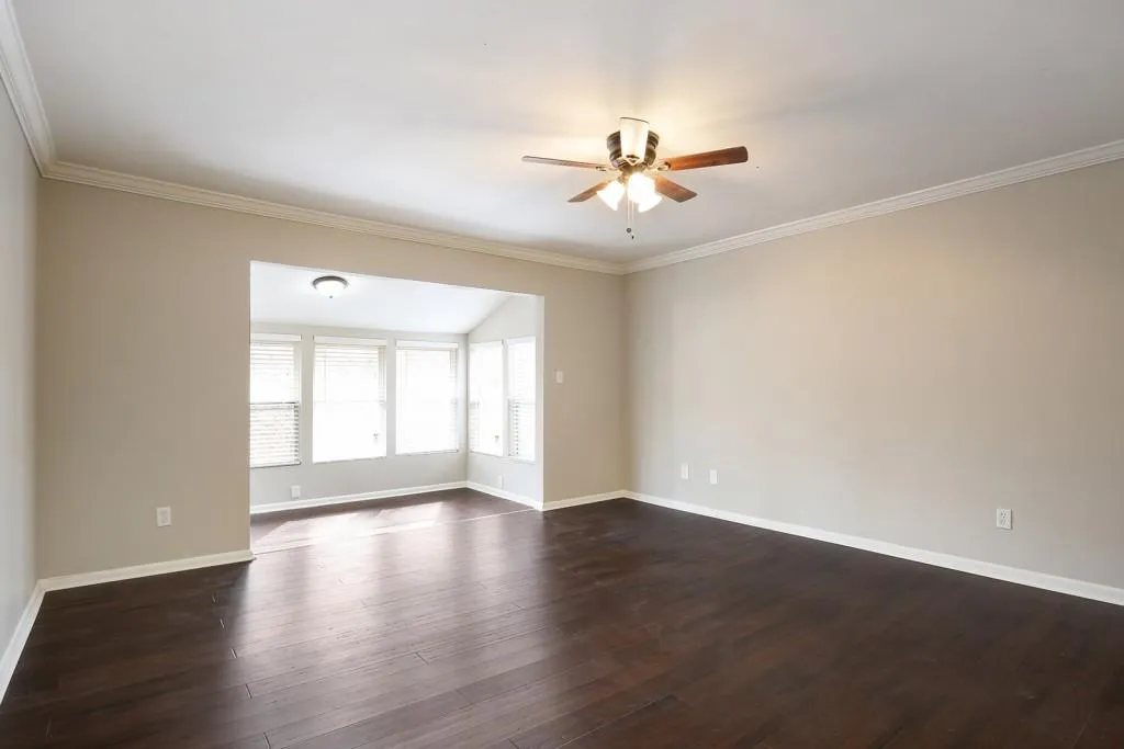 5151 Roswell Road Unit 8, Atlanta, Georgia 30342, 2 Bedrooms Bedrooms, ,2 BathroomsBathrooms,Residential,Sold,5151 Roswell Road Unit 8,6110007