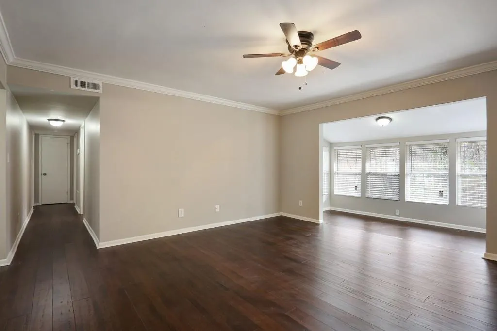 5151 Roswell Road Unit 8, Atlanta, Georgia 30342, 2 Bedrooms Bedrooms, ,2 BathroomsBathrooms,Residential,Sold,5151 Roswell Road Unit 8,6110007