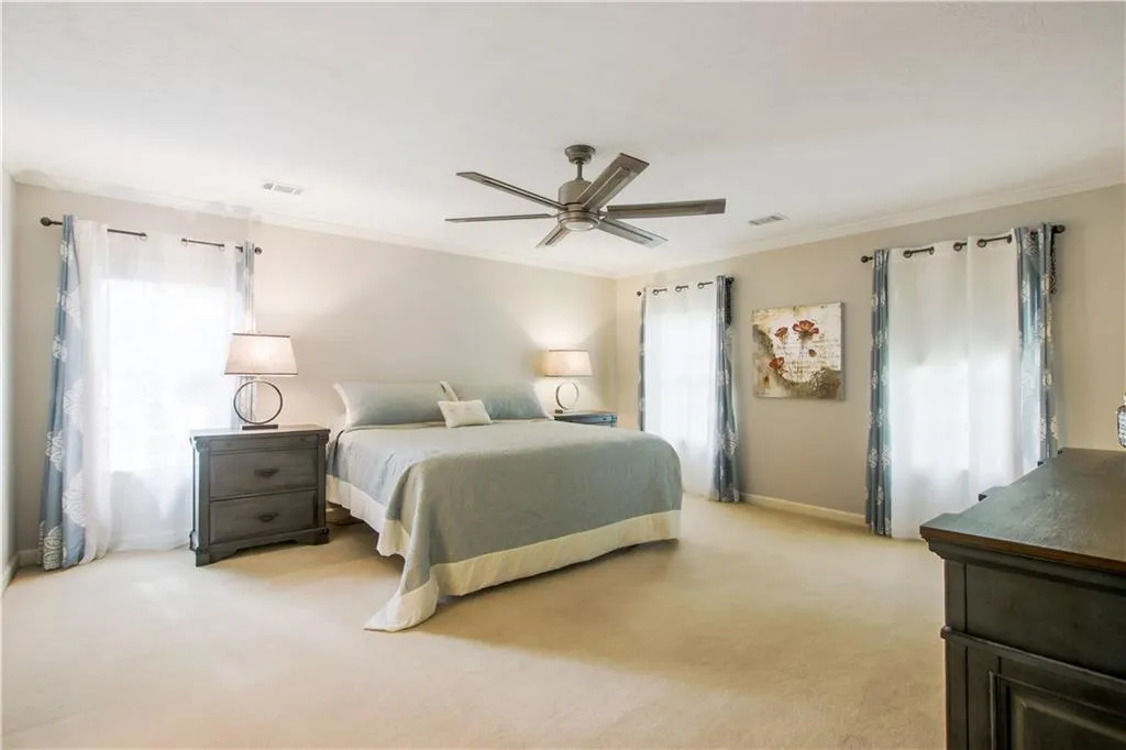 220 Glen Meadow Court, Sandy Springs, Georgia 30328, 4 Bedrooms Bedrooms, ,4 BathroomsBathrooms,Residential,Sold,220 Glen Meadow Court,6897969