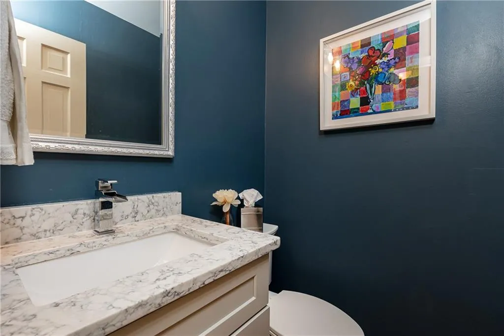 4620 Wieuca Road Ne Unit 25, Atlanta, Georgia 30342, 3 Bedrooms Bedrooms, ,2 BathroomsBathrooms,Residential,For Sale,4620 Wieuca Road Ne Unit 25,7671453