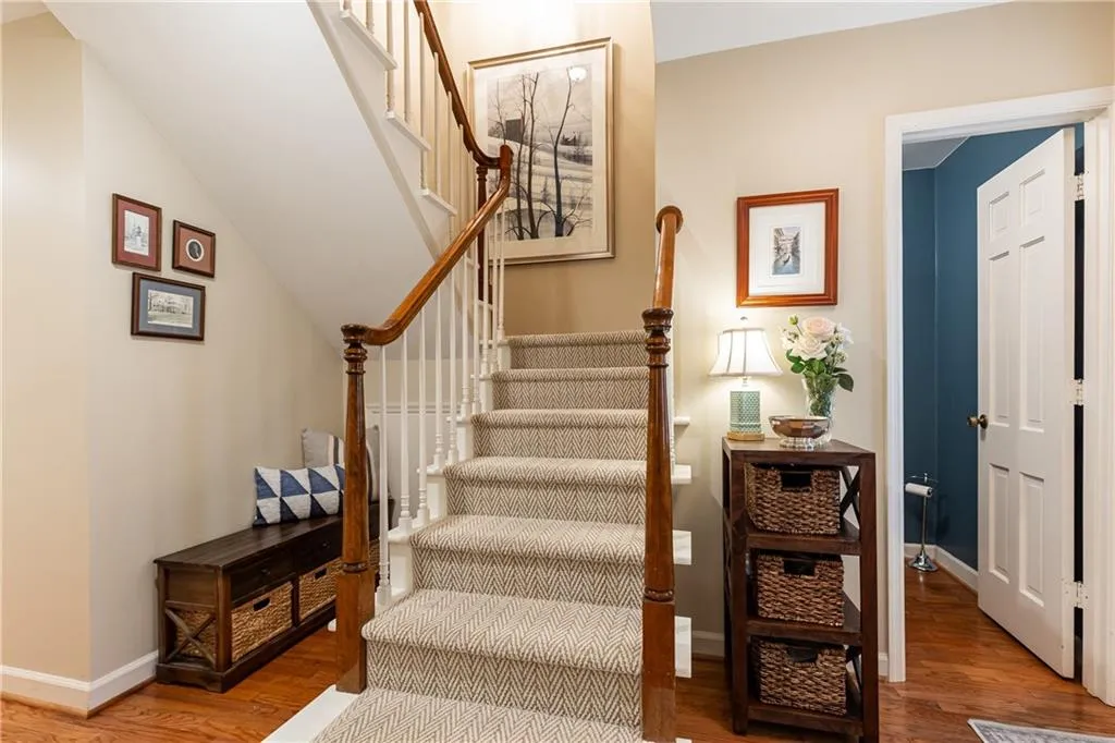 4620 Wieuca Road Ne Unit 25, Atlanta, Georgia 30342, 3 Bedrooms Bedrooms, ,2 BathroomsBathrooms,Residential,For Sale,4620 Wieuca Road Ne Unit 25,7671453