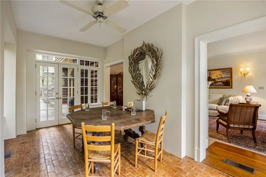 Bridge, poker or a great book-your choice of many ways to enjoy the sunroom