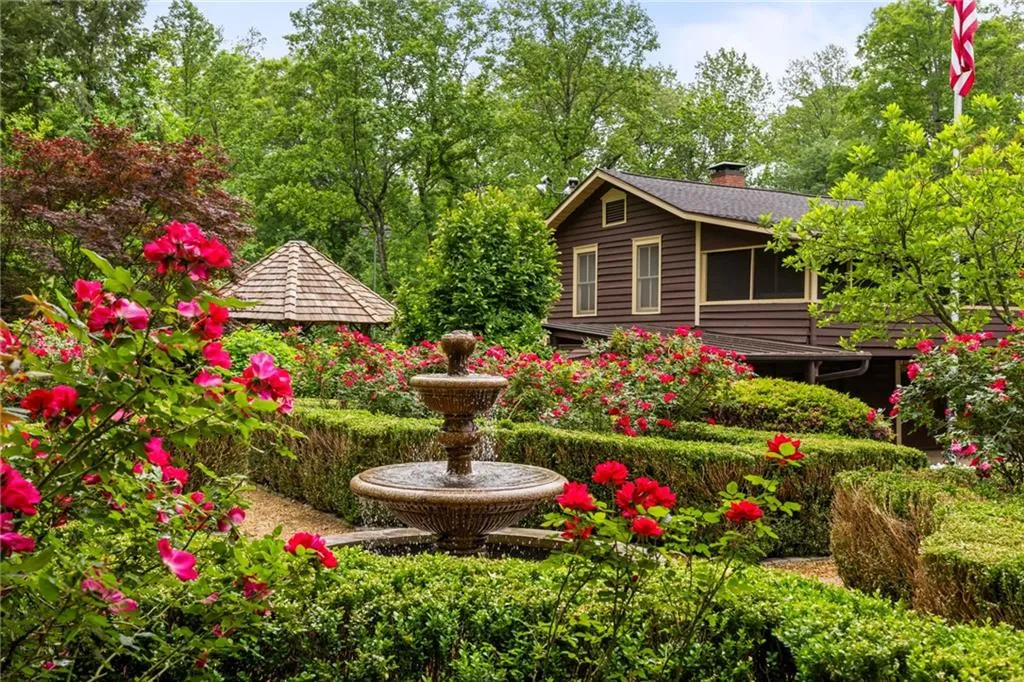 Your own private oasis of serenity