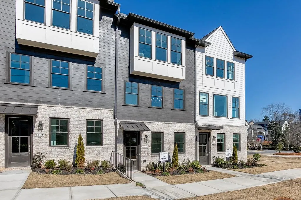 6615 Beacon Drive Unit 347, Sandy Springs, Georgia 30328, 3 Bedrooms Bedrooms, ,3 BathroomsBathrooms,Residential,Sold,6615 Beacon Drive Unit 347,6968439