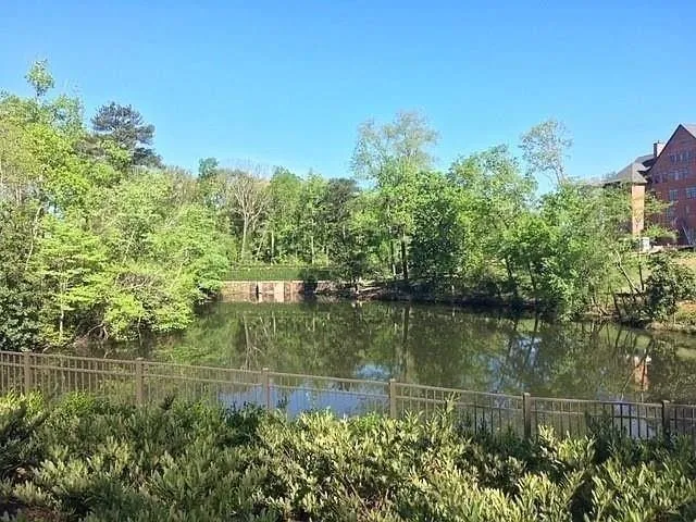 6615 Beacon Drive Unit 347, Sandy Springs, Georgia 30328, 3 Bedrooms Bedrooms, ,3 BathroomsBathrooms,Residential,Sold,6615 Beacon Drive Unit 347,6968439