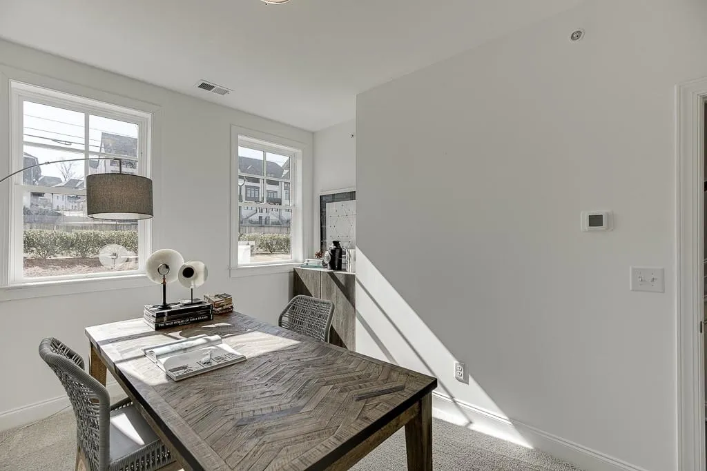 6615 Beacon Drive Unit 347, Sandy Springs, Georgia 30328, 3 Bedrooms Bedrooms, ,3 BathroomsBathrooms,Residential,Sold,6615 Beacon Drive Unit 347,6968439