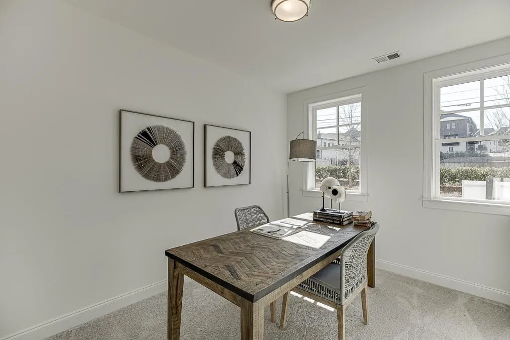 6615 Beacon Drive Unit 347, Sandy Springs, Georgia 30328, 3 Bedrooms Bedrooms, ,3 BathroomsBathrooms,Residential,Sold,6615 Beacon Drive Unit 347,6968439