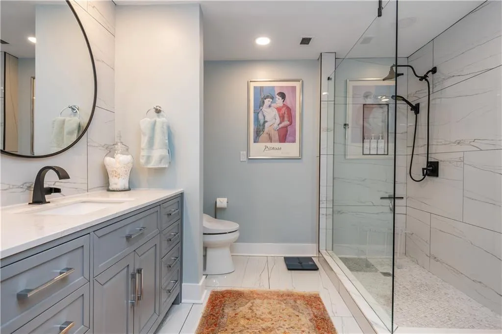 2870 Pharr Court South Nw Unit 3004, Atlanta, Georgia 30305, 2 Bedrooms Bedrooms, 0 ,2 BathroomsBathrooms,Residential,For Sale,2870 Pharr Court South Nw Unit 3004,7778600