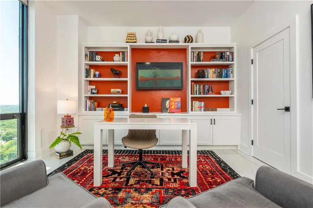 2870 Pharr Court South Nw Unit 3004, Atlanta, Georgia 30305, 2 Bedrooms Bedrooms, 0 ,2 BathroomsBathrooms,Residential,For Sale,2870 Pharr Court South Nw Unit 3004,7778600