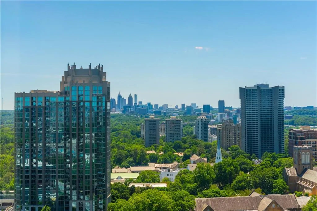 2870 Pharr Court South Nw Unit 3004, Atlanta, Georgia 30305, 2 Bedrooms Bedrooms, 0 ,2 BathroomsBathrooms,Residential,For Sale,2870 Pharr Court South Nw Unit 3004,7778600