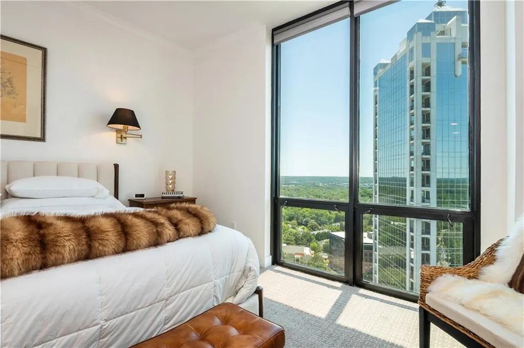 2870 Pharr Court South Nw Unit 3004, Atlanta, Georgia 30305, 2 Bedrooms Bedrooms, 0 ,2 BathroomsBathrooms,Residential,For Sale,2870 Pharr Court South Nw Unit 3004,7778600