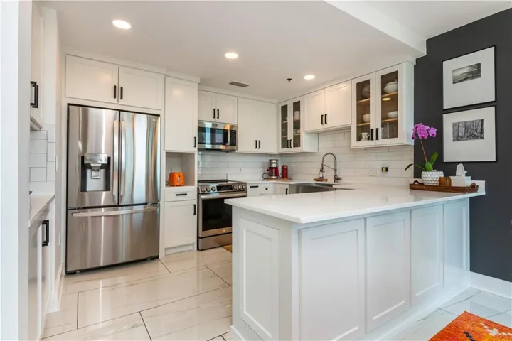 2870 Pharr Court South Nw Unit 3004, Atlanta, Georgia 30305