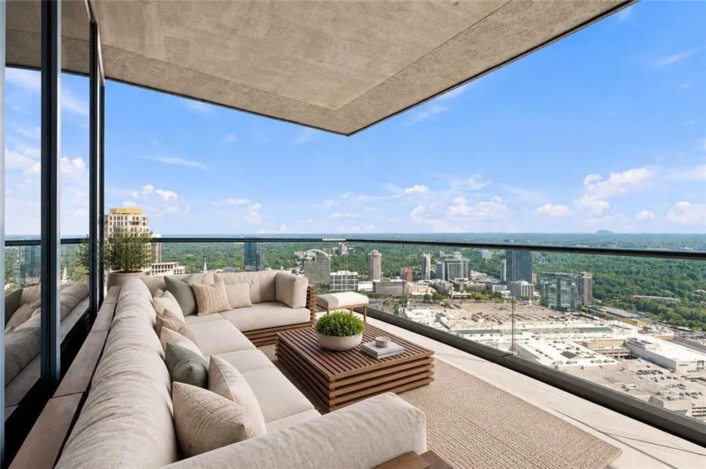3344 Peachtree Road Ne Unit 4203, Atlanta, Georgia 30326, 3 Bedrooms Bedrooms, 0 ,2 BathroomsBathrooms,Residential,For Sale,3344 Peachtree Road Ne Unit 4203,7846552