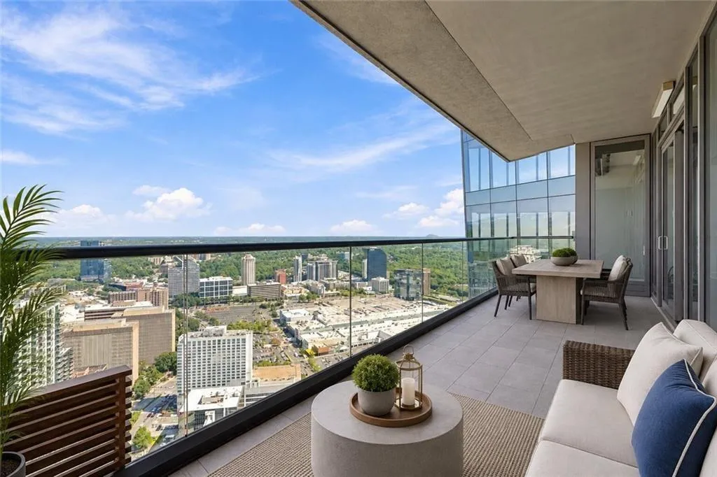 3344 Peachtree Road Ne Unit 4203, Atlanta, Georgia 30326, 3 Bedrooms Bedrooms, 0 ,2 BathroomsBathrooms,Residential,For Sale,3344 Peachtree Road Ne Unit 4203,7846552
