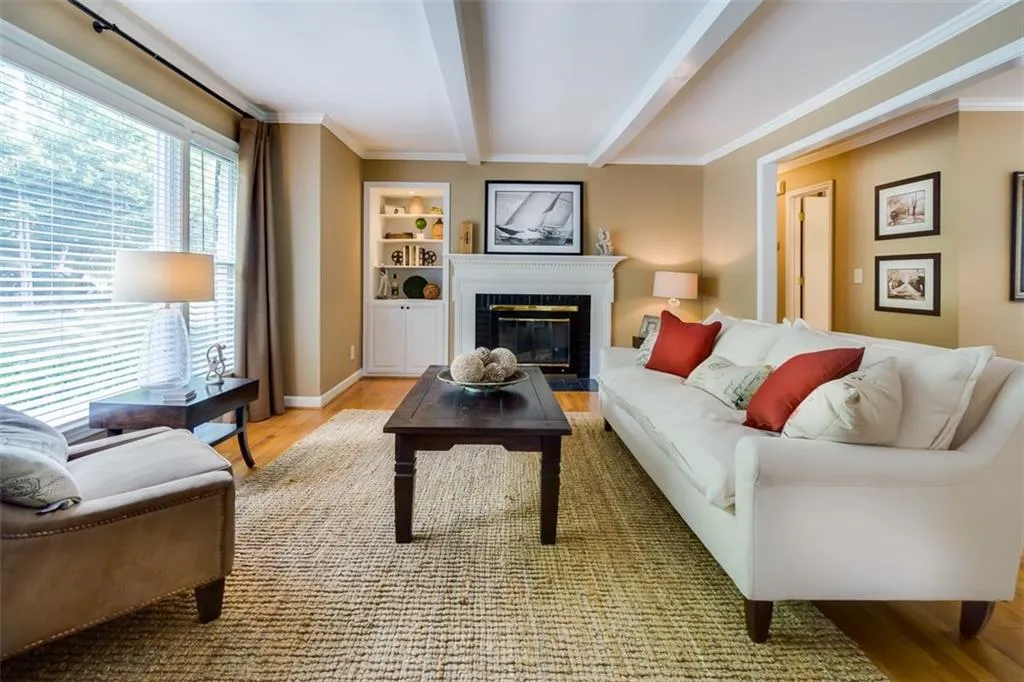 1830 Fernwood Road Nw, Atlanta, Georgia 30318, 3 Bedrooms Bedrooms, ,2 BathroomsBathrooms,Residential,Sold,1830 Fernwood Road Nw,5728850