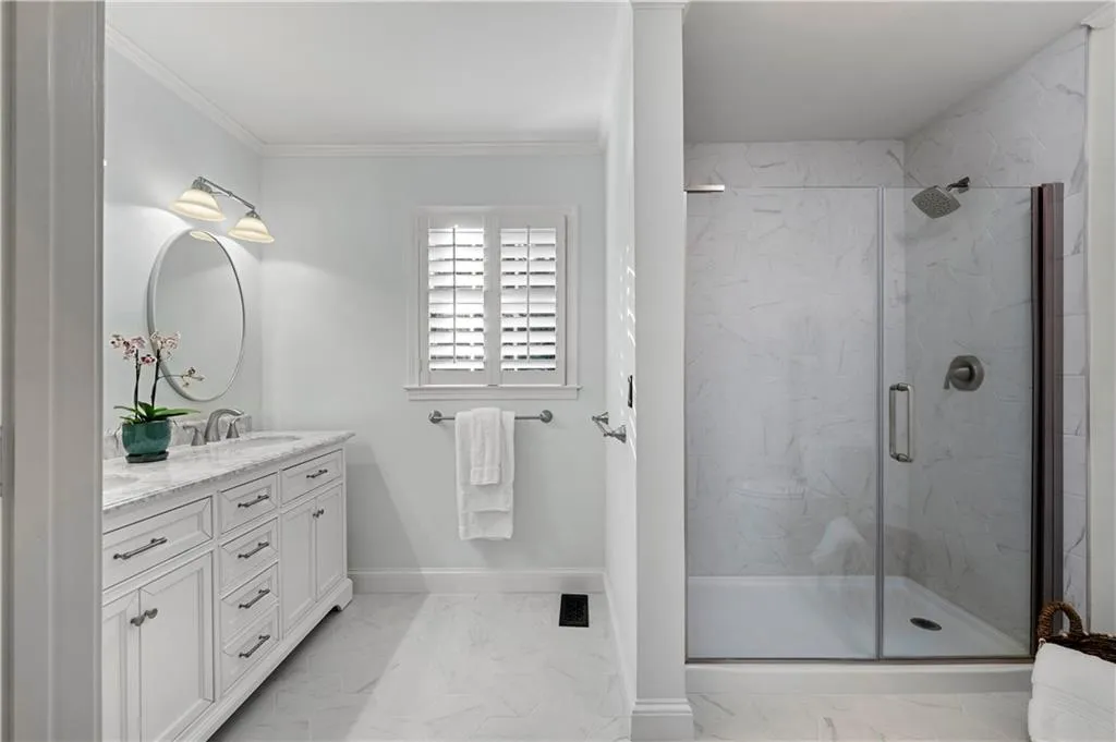 4720 Powers Ferry Road Nw, Sandy Springs, Georgia 30327, 4 Bedrooms Bedrooms, ,3 BathroomsBathrooms,Residential,Sold,4720 Powers Ferry Road Nw,7146321