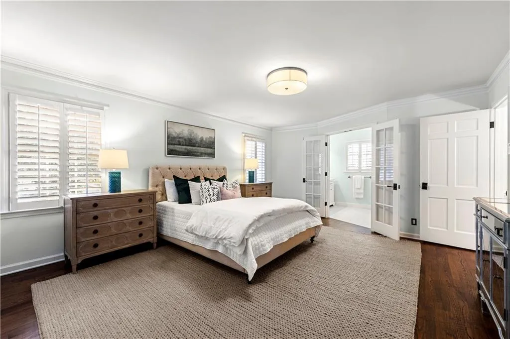 4720 Powers Ferry Road Nw, Sandy Springs, Georgia 30327, 4 Bedrooms Bedrooms, ,3 BathroomsBathrooms,Residential,Sold,4720 Powers Ferry Road Nw,7146321