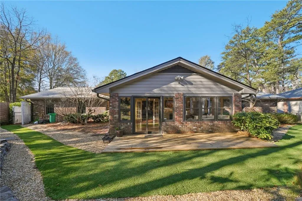 5795 Timberlane Terrace, Atlanta, Georgia 30328, 3 Bedrooms Bedrooms, ,2 BathroomsBathrooms,Residential,Sold,5795 Timberlane Terrace,7693214