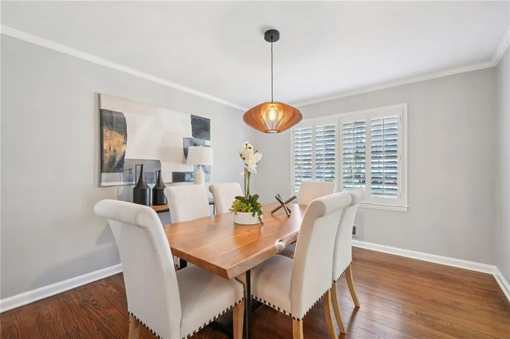 5795 Timberlane Terrace, Atlanta, Georgia 30328, 3 Bedrooms Bedrooms, ,2 BathroomsBathrooms,Residential,For Sale,5795 Timberlane Terrace,7693214