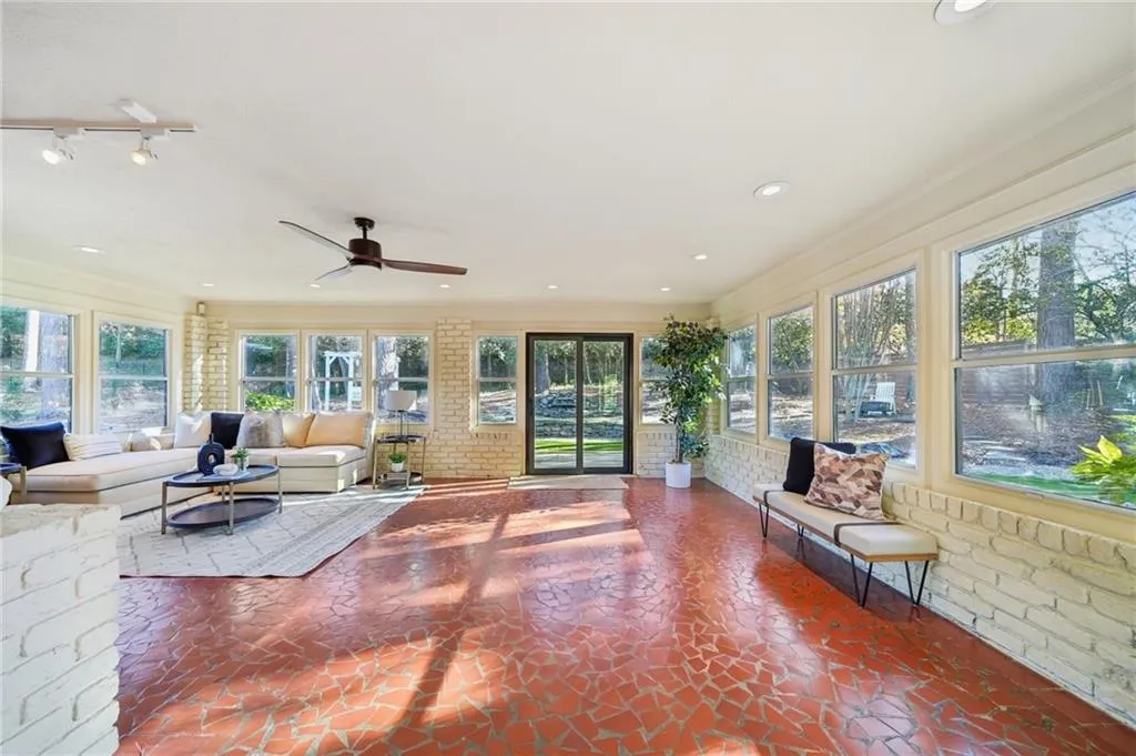 5795 Timberlane Terrace, Atlanta, Georgia 30328, 3 Bedrooms Bedrooms, ,2 BathroomsBathrooms,Residential,For Sale,5795 Timberlane Terrace,7693214