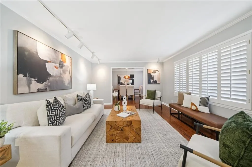 5795 Timberlane Terrace, Atlanta, Georgia 30328, 3 Bedrooms Bedrooms, ,2 BathroomsBathrooms,Residential,For Sale,5795 Timberlane Terrace,7693214